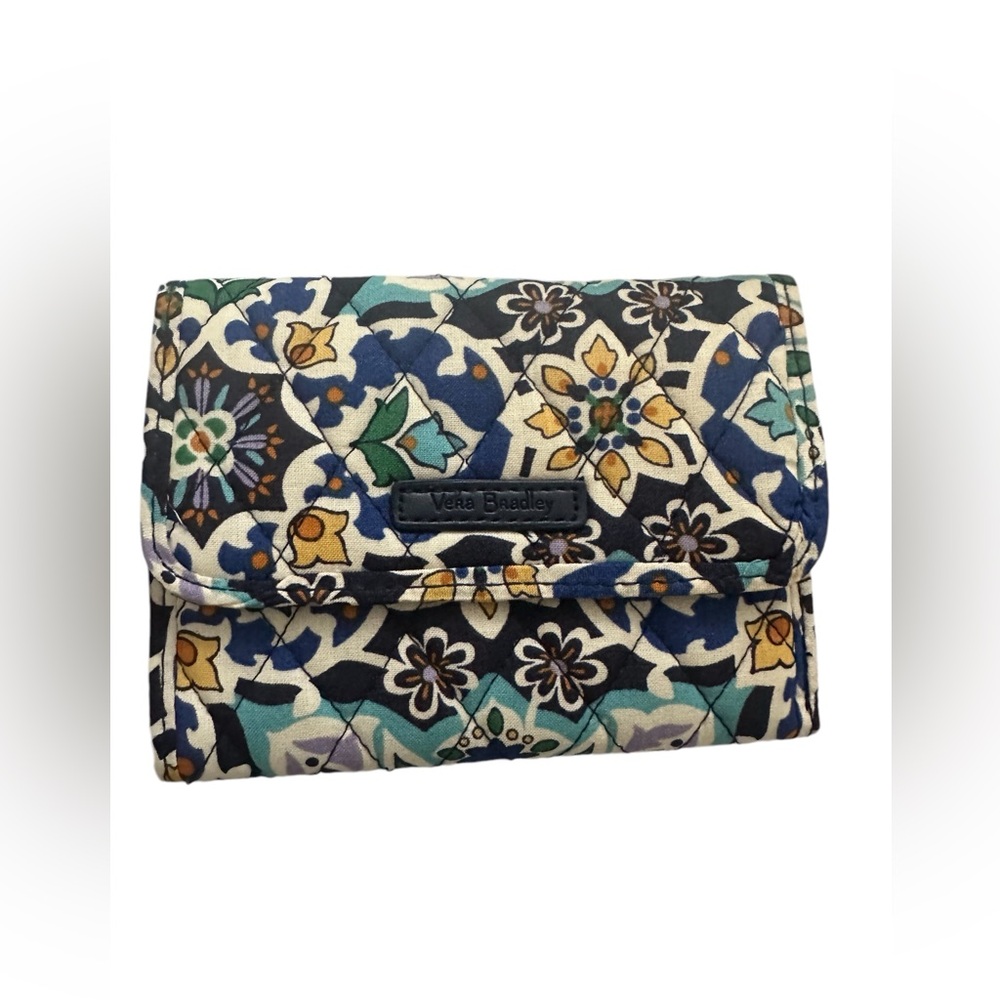 Vera Bradley RFID Euro Wallet in Lisbon Medallion Cool
